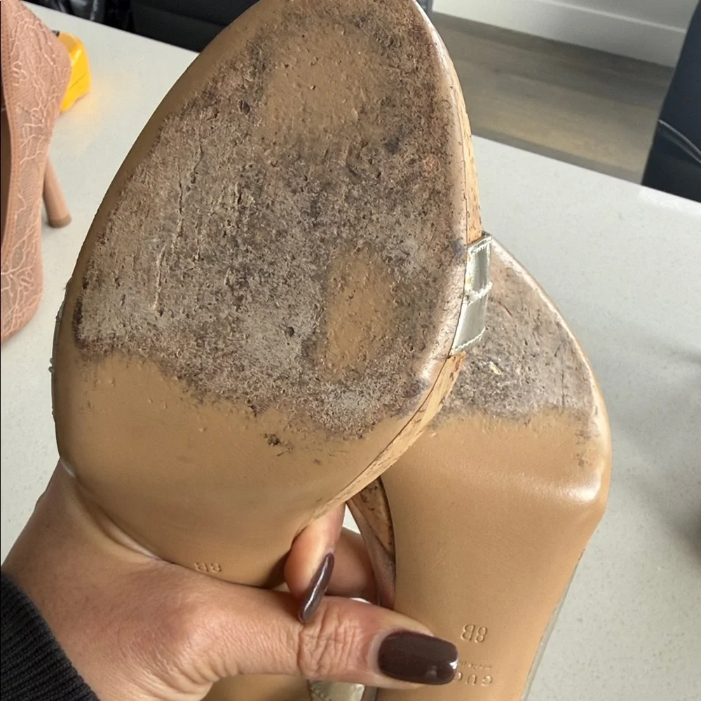 Gucci Metallic Silver Heels - Picture 4 of 5